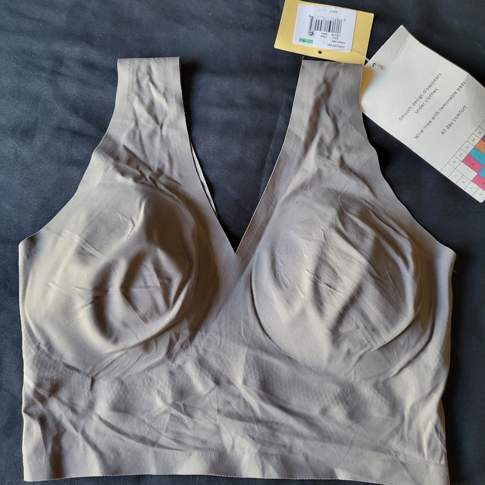 True & Co. True Everybody Women's V-Neck Lift Bra Bralette Tan Cream Size S NWT